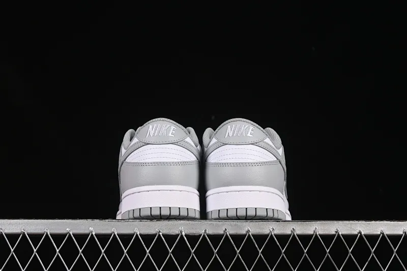 All categories Nk SB Dunk series Nk SB Dunk Low low-top sneakers Nike SB Dunk Low white gray low-top casual sneakers HF5441-105